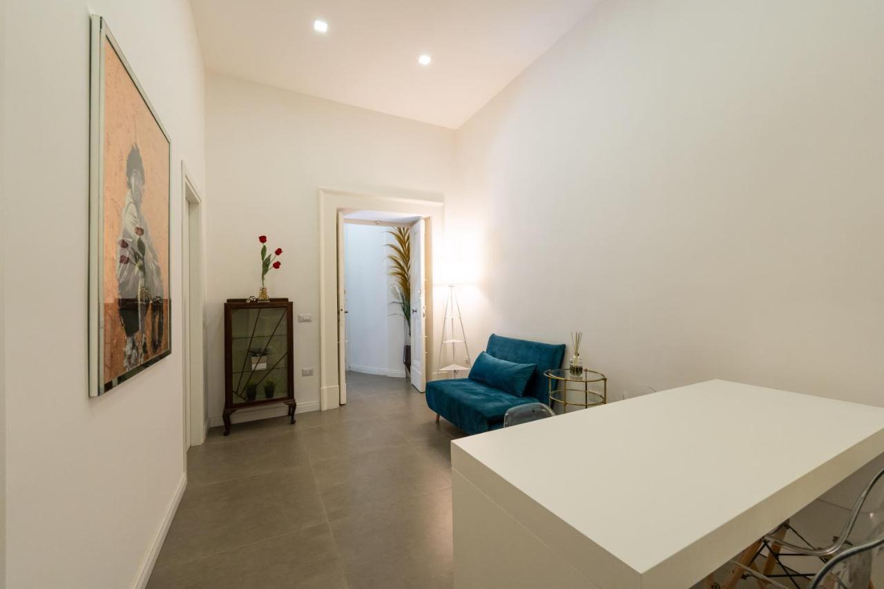 Appartamento Via Toledo 55 - Palazzo Della Porta Naples Luaran gambar