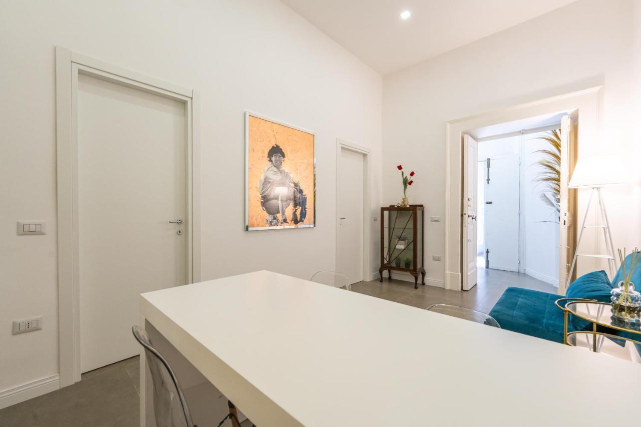 Appartamento Via Toledo 55 - Palazzo Della Porta Naples Luaran gambar